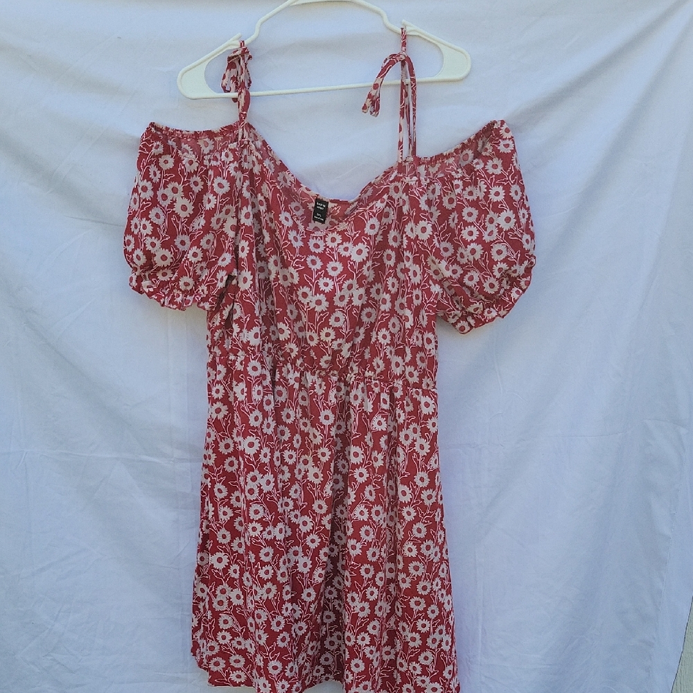 SHEIN Red Floral Dress